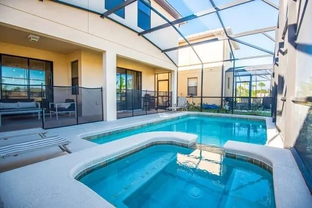 Villa (5468SC)