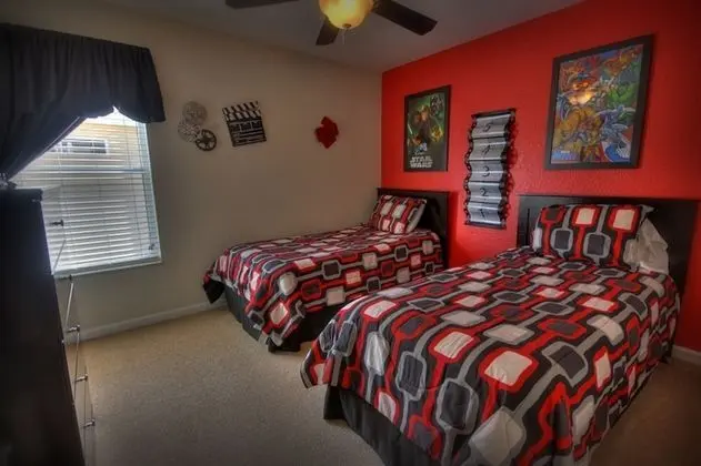 Villa, 6 Yatak Odası, Kişiye Özel Havuzlu