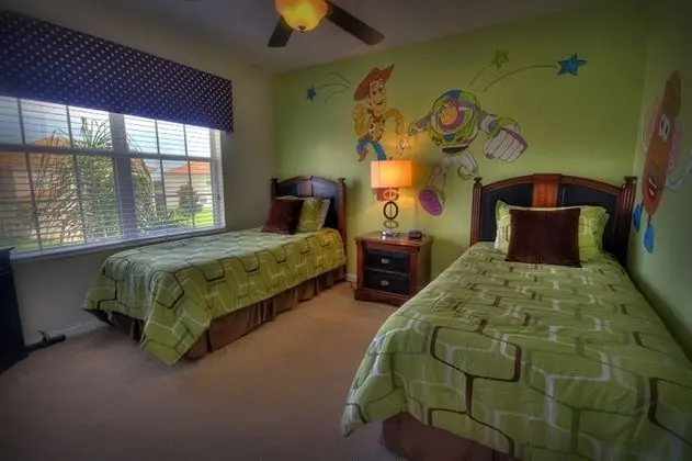 Villa, 6 Yatak Odası, Kişiye Özel Havuzlu