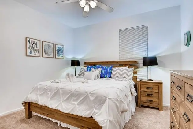 Ev, 6 Yatak Odası, Kişiye Özel Havuzlu (3.5 Bathrooms - 8036)