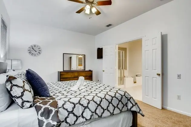 Ev, 6 Yatak Odası, Kişiye Özel Havuzlu (3.5 Bathrooms - 8036)