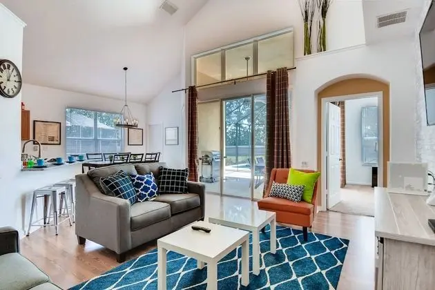 Ev, 6 Yatak Odası, Kişiye Özel Havuzlu (3.5 Bathrooms - 8036)