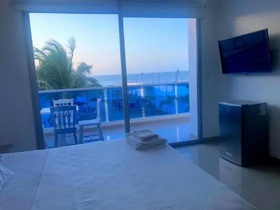 Ev, 6 Yatak Odası, Sigara İçilebilir, Balkon