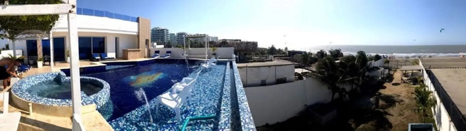 Ev, 6 Yatak Odası, Sigara İçilebilir, Balkon