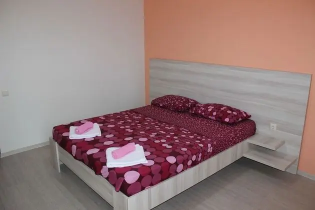 Luxury Tek Büyük Yataklı Oda