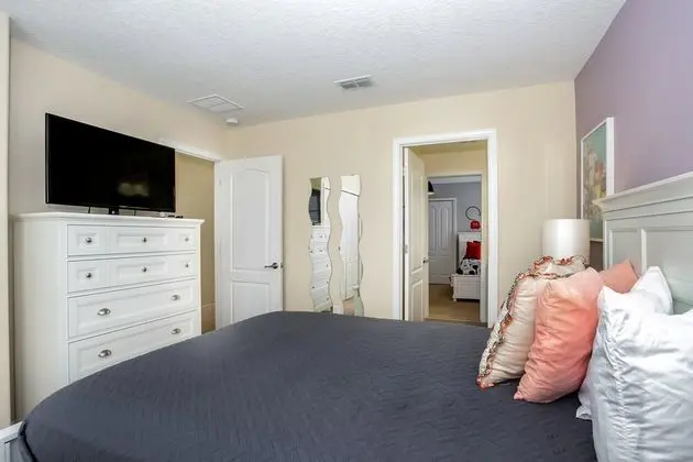 Villa (1432ROLLING)