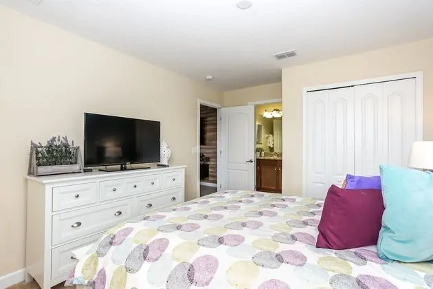Villa (1432ROLLING)