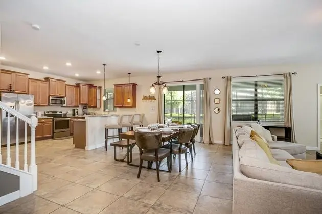 Villa (1432ROLLING)