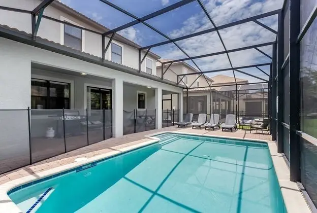 Villa (1432ROLLING)