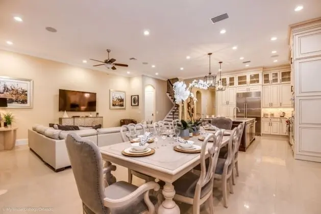 Villa (760GBD00)