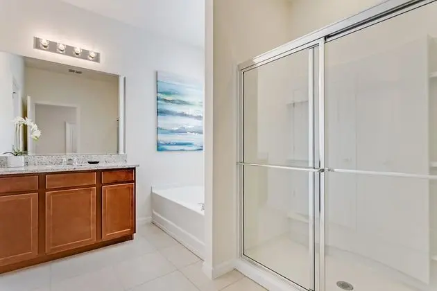 Villa (7036OAKWOOD)