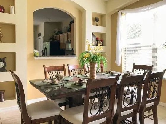 Ev (7 Bedrooms in Large Private Vacation )