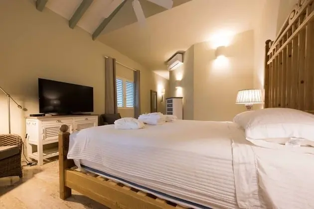 Villa, Birden Çok Yatak Odası, Sıcak Su Havuzu