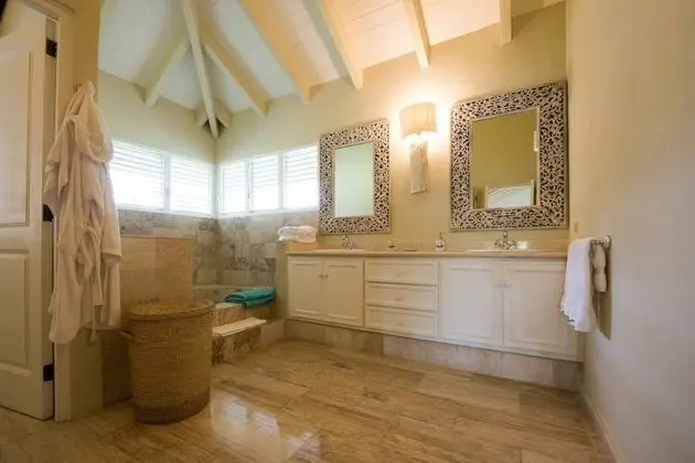 Villa, Birden Çok Yatak Odası, Sıcak Su Havuzu