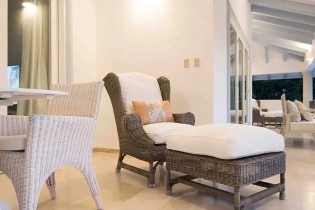 Villa, Birden Çok Yatak Odası, Sıcak Su Havuzu