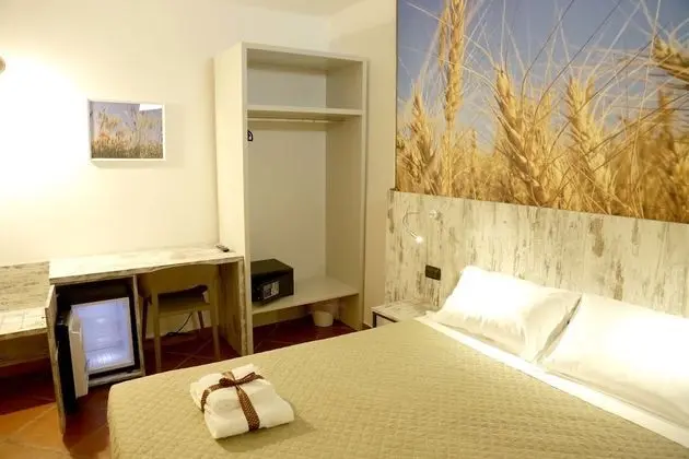 Standard Tek Büyük Yataklı Oda