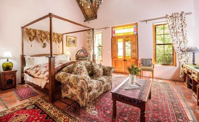 Kır Evi, Birden Çok Yatak, Bahçeli