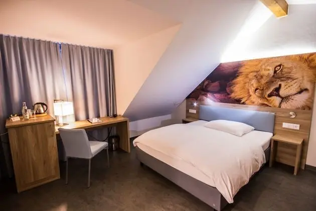 Deluxe Tek Büyük veya İki Ayrı Yataklı Oda