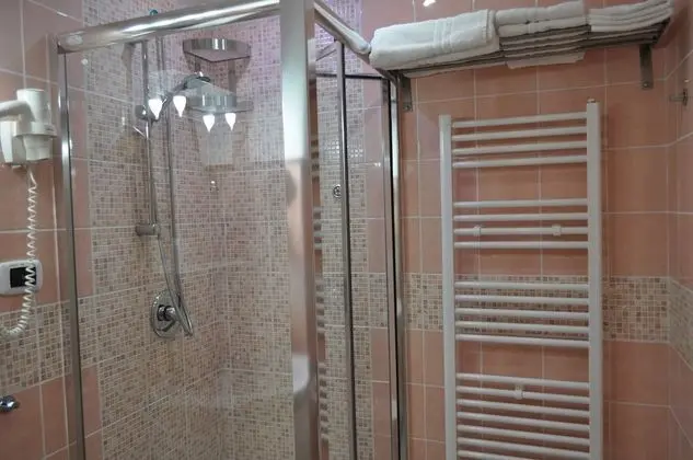 Comfort Üç Kişilik Oda, 1 Yatak Odası, Özel Banyo