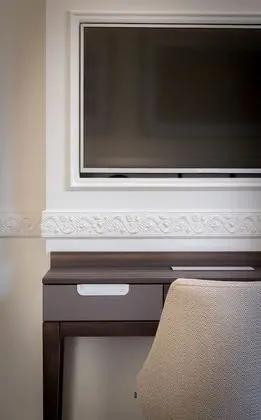 Üç Kişilik Oda