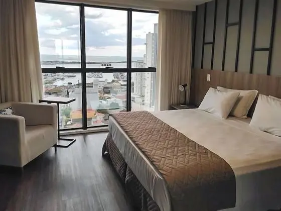 Luxury Tek Büyük Yataklı Oda