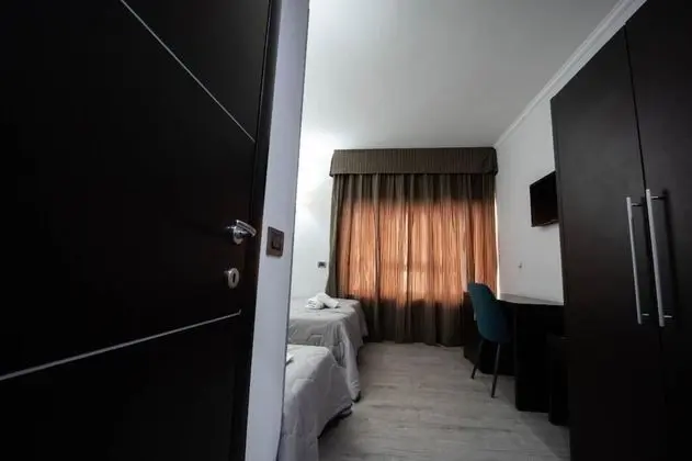 Standard Üç Kişilik Oda