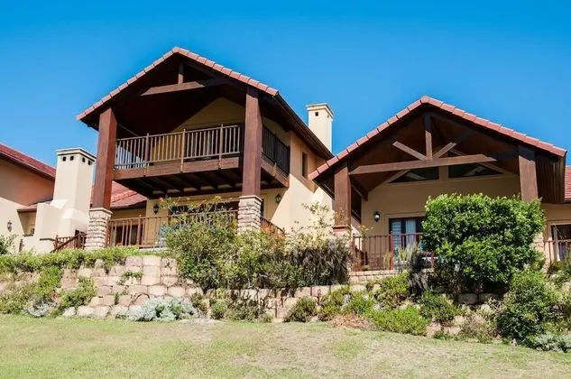 Comfort Sıra Ev, Birden Çok Yatak, Sigara İçilmez, Golf Manzaralı