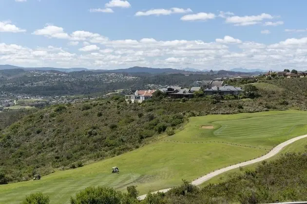 Comfort Sıra Ev, Birden Çok Yatak, Sigara İçilmez, Golf Manzaralı