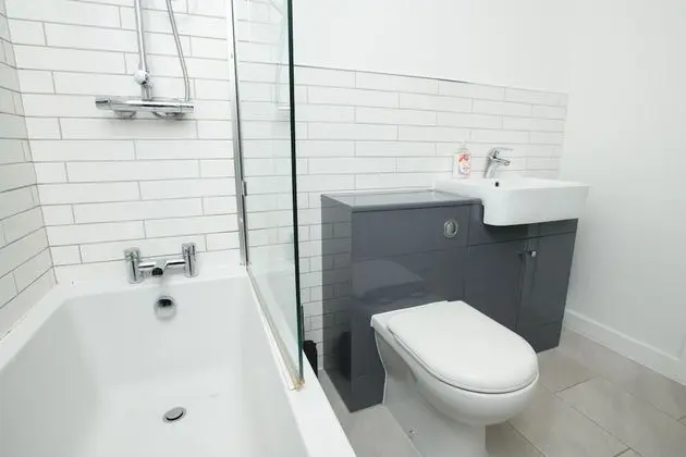 Ev, Özel Banyo, Şehir Manzaralı
