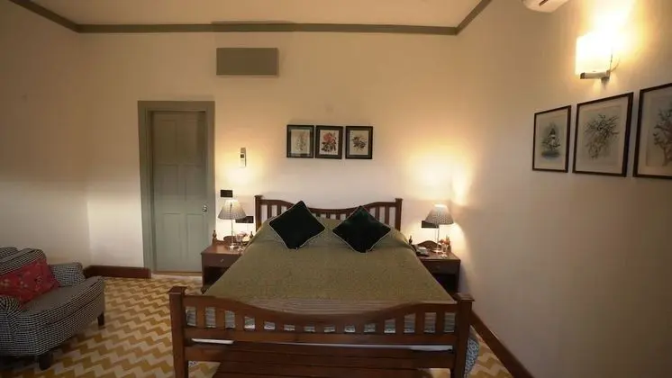 Cedar Superior Room