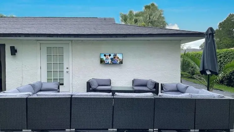 Villa