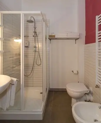 Dört Kişilik Oda, Teras