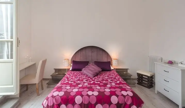 Üç Kişilik Oda