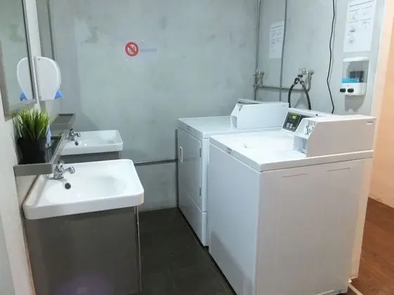 Ortak Ranzalı Oda, Karma Ranzalı Oda
