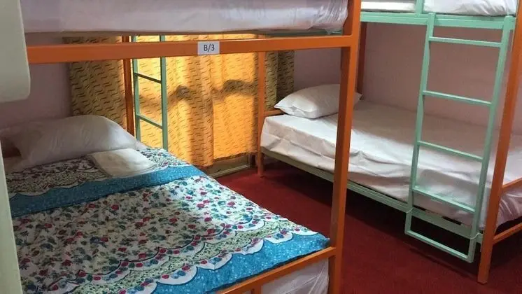 Ortak Ranzalı Oda, Sadece erkekler için
