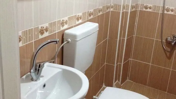 Üç Kişilik Oda