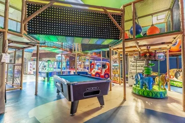 Apart Daire (727 Regal Palms)