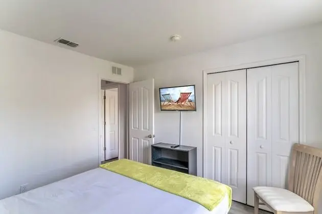 Apart Daire (727 Regal Palms)