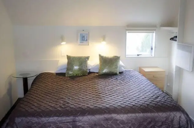 Tek Büyük Yataklı Oda, 1 En Büyük (King) Boy Yatak (Upper Floor - Unit 5)