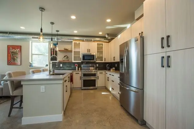 Ev, Birden Çok Yatak, Veranda, Bahçe Manzaralı (750 Jerome St. (Unit 1)*)