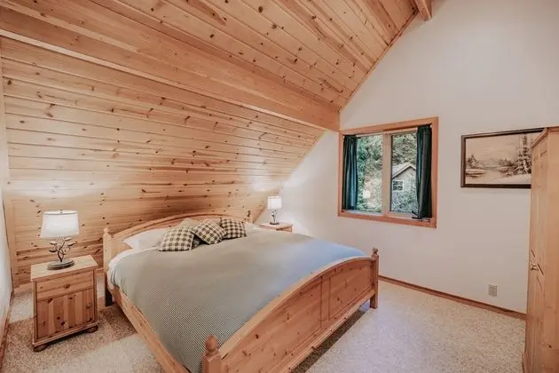 Ev (2 Bedrooms)