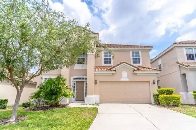 Ev (7755 Windsor Hills)