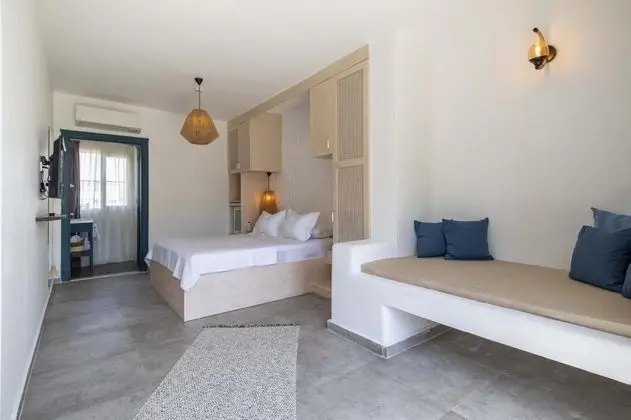 Swim Up Deluxe Oda, Havuz Manzaralı, Ortak Havuzlu