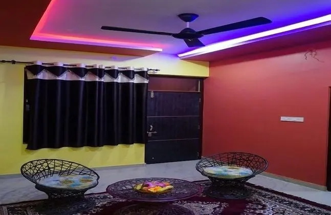Club Tek Büyük Yataklı Oda