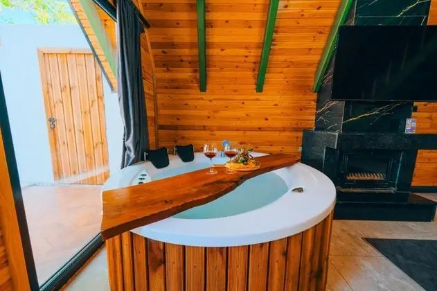 Deluxe Bungalow 3+1, Havuz veya Bahçe Manzaralı, Isıtmalı Özel Havuzlu