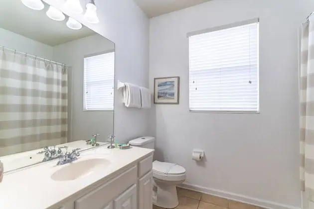 Ev (7812 Windsor Hills)