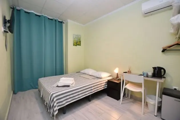 Tek Büyük Yataklı Oda