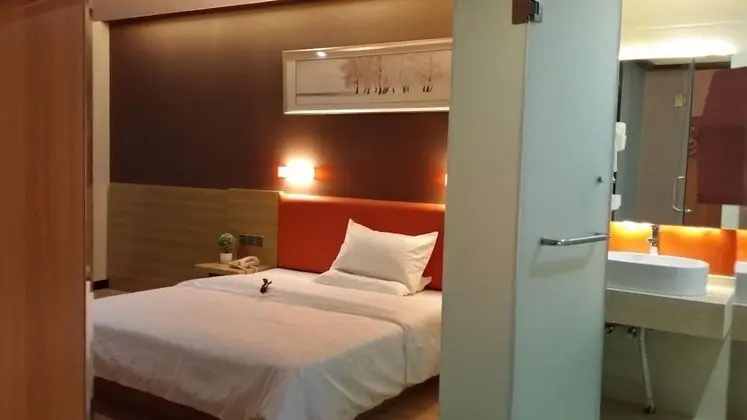 Superior Tek Büyük Yataklı Oda