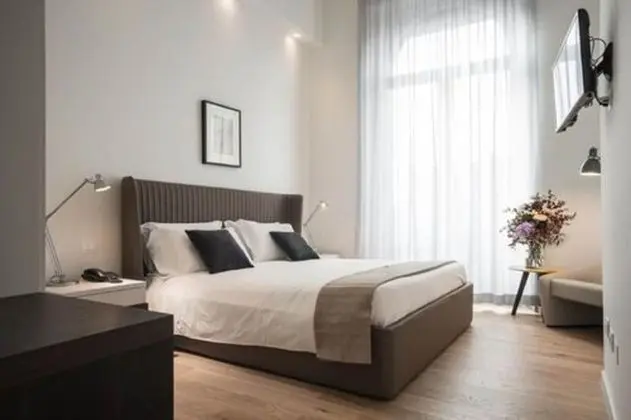 Deluxe Tek Büyük Yataklı Oda