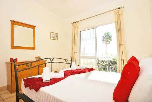 Villa, 3 Yatak Odası, Kişiye Özel Havuzlu, Havuz Manzaralı